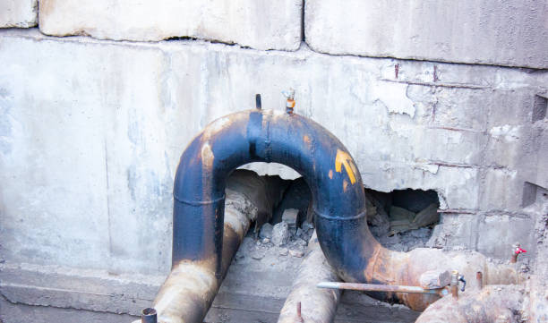 Best Sewage cleanup and water damage restoration  in Montecito, CA
